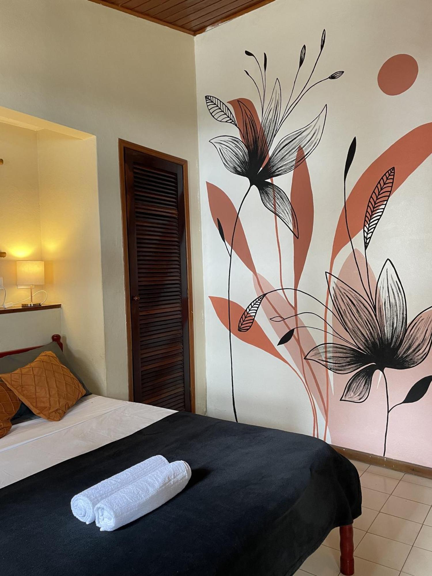 Ka'A Guest House Ubatuba Cameră foto